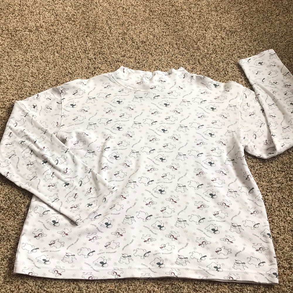 Turtleneck shirt
